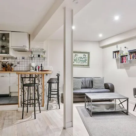 Appartement Charming 2 Bedroom In The Heart Of